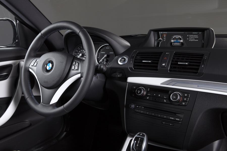  BMW ActiveE 2011 года  (фото 2 из 29)